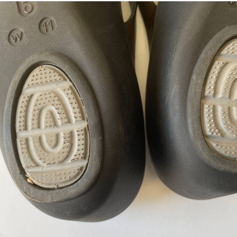 Crocs Dark Gray Iconic Strappy sandals - Size 11W - Picture 9 of 13